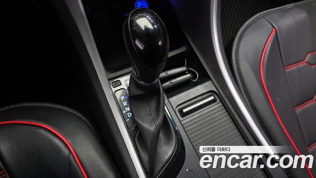 Hyundai Sonata Hybrid 2.0 Premium 2015 — фото 9