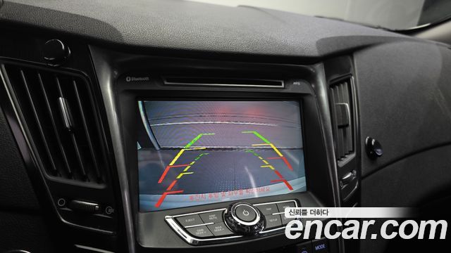 Hyundai Sonata Hybrid 2.0 Premium 2015 — фото 15