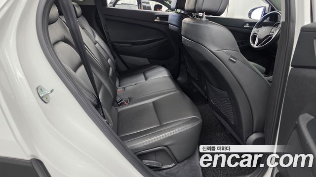 Hyundai Tucson Diesel 2.0 2WD Modern 2018 — фото 11