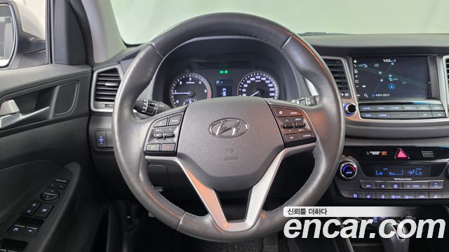 Hyundai Tucson Diesel 2.0 2WD Modern 2018 — фото 12