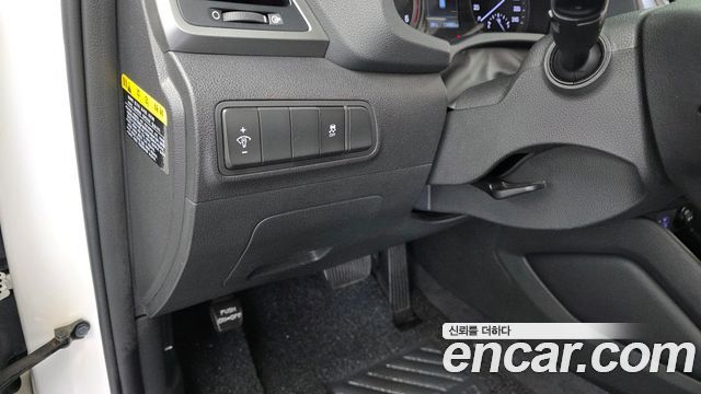 Hyundai Tucson Diesel 2.0 2WD Modern 2018 — фото 17