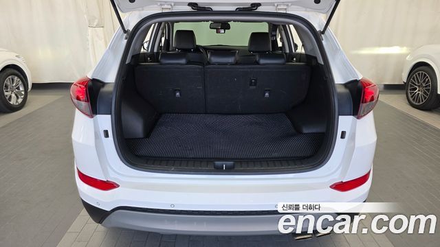 Hyundai Tucson Diesel 2.0 2WD Modern 2018 — фото 20