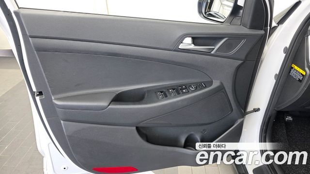 Hyundai Tucson Diesel 2.0 2WD Modern 2018 — фото 24