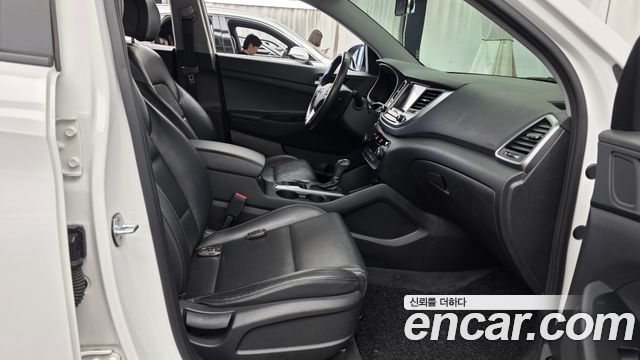 Hyundai Tucson Diesel 2.0 2WD Modern 2018 — фото 26
