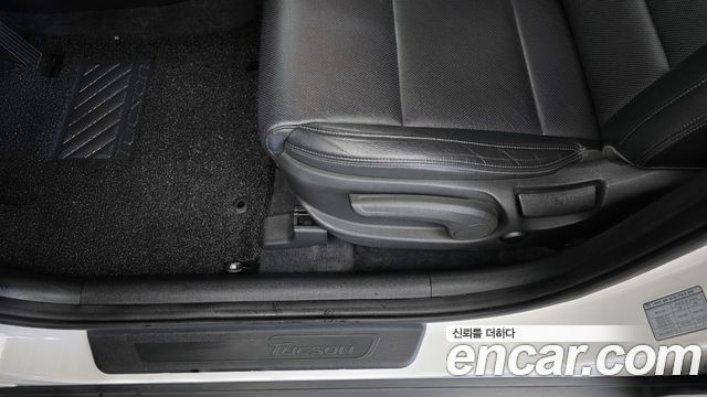 Hyundai Tucson Diesel 2.0 2WD Modern 2018 — фото 31