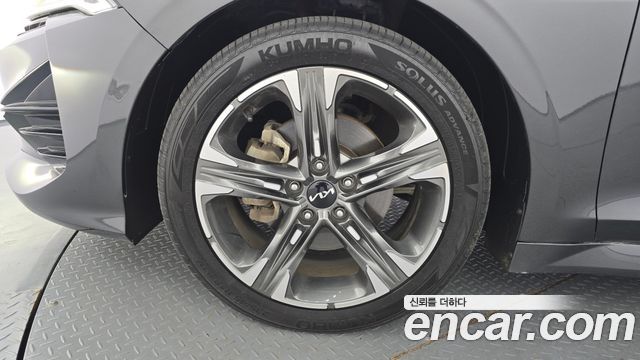Kia K5 (III) 2.0 Prestige 2022 — фото 5