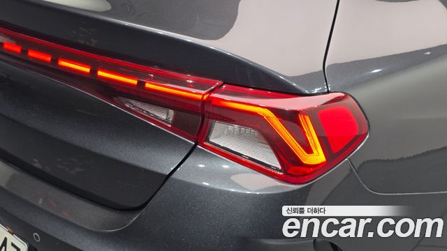 Kia K5 (III) 2.0 Prestige 2022 — фото 23