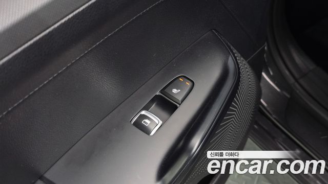 Kia K5 (III) 2.0 Prestige 2022 — фото 29