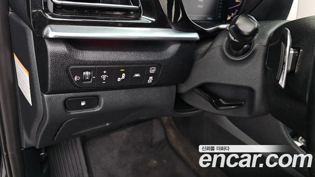 Kia Niro 1.6 HEV Signature 2022 — фото 24