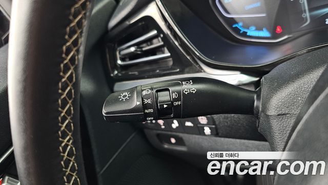 Kia Niro 1.6 HEV Signature 2022 — фото 33
