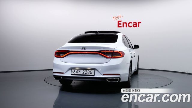 Hyundai Grandeur Hybrid (IG) Exclusive 2019 — фото 4