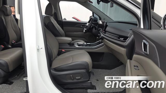 Kia Carnival (IV) Diesel 9-Seater Noblesse 2025 — фото 11
