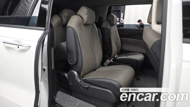 Kia Carnival (IV) Diesel 9-Seater Noblesse 2025 — фото 12