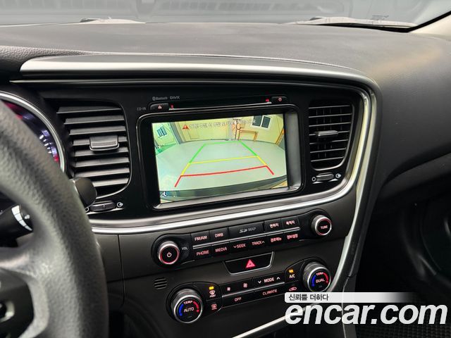 Kia K5 Luxury Standard 2014 — фото 23