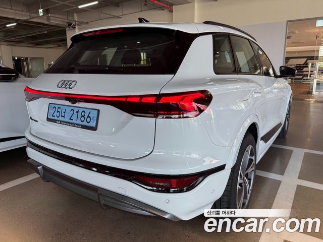 Audi Q6 e-tron (GF) S Line 2026 — фото 2