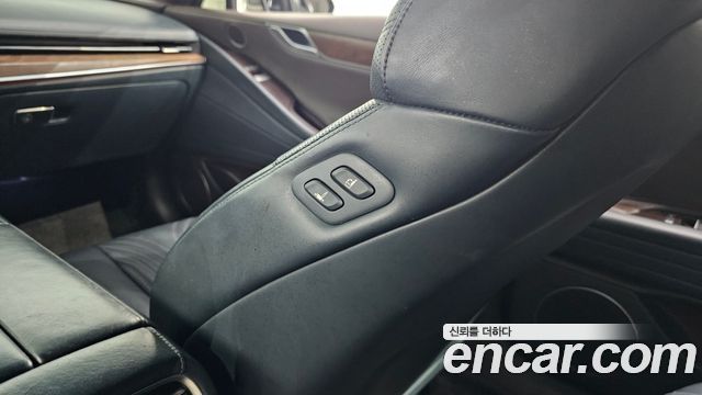 Genesis G80 (RG3) Gasoline 2.5 Turbo AWD 2021 — фото 34