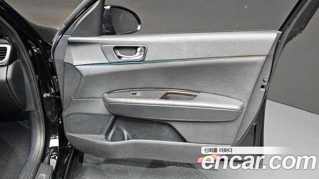 Kia K5 (II) LPI SX Noblesse 2016 — фото 30
