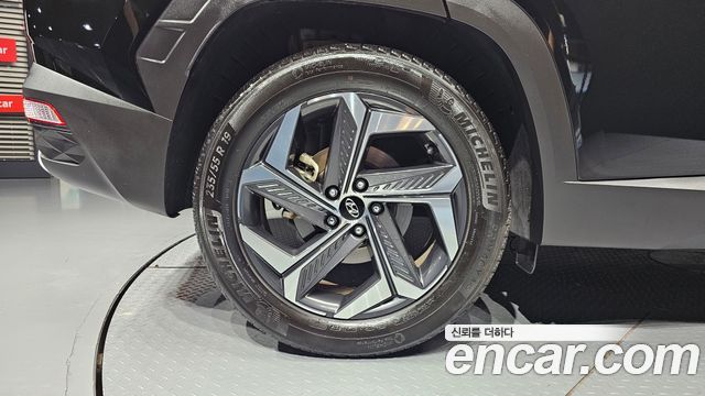Hyundai Tucson (NX4) Gasoline 1.6 Turbo 2WD Inspiration 2022 — фото 5