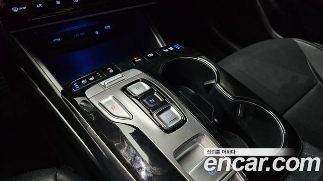 Hyundai Tucson (NX4) Gasoline 1.6 Turbo 2WD Inspiration 2022 — фото 9