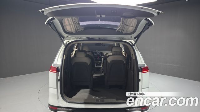 Kia Carnival (IV) Gasoline 9-Seater Hi-Limousine Signature 2023 — фото 20