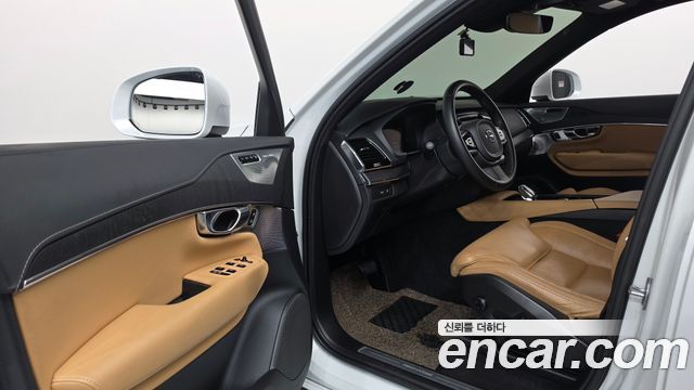 Volvo XC90 (II) T8 Ultimate Bright Hybrid 2023 — фото 10