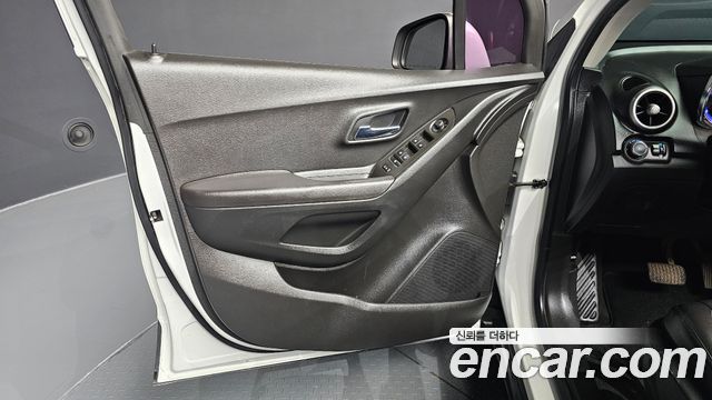 Chevrolet Trax 1.6 Diesel LT Leather Package 2016 — фото 24