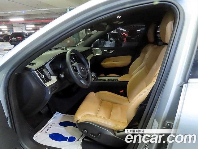 Volvo XC60 (II) D4 Inscription 2018 — фото 23