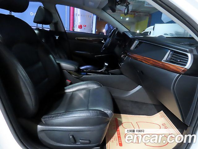 Kia K7 3.0 LPI Luxury (Rental Car) 2016 — фото 8
