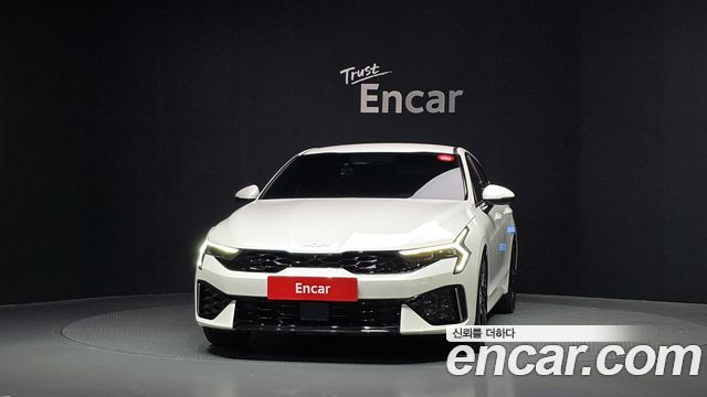 Kia K5 (III) 2.0 Noblesse 2025 — фото 3
