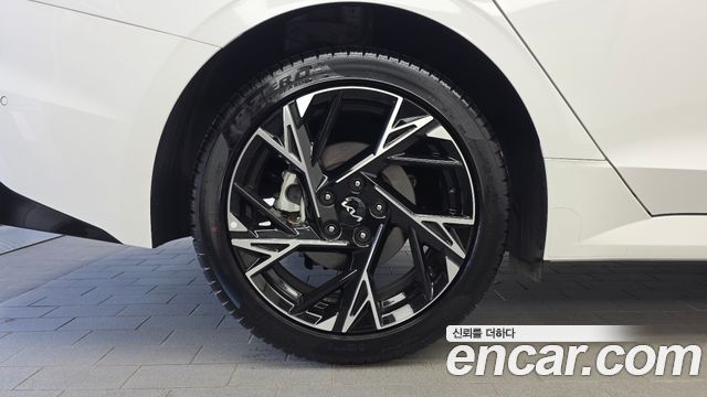 Kia K5 (III) 2.0 Noblesse 2025 — фото 5