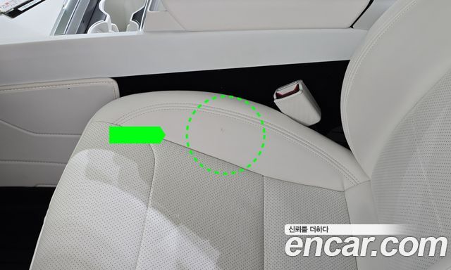 Tesla Model Y RWD 2025 — фото 18