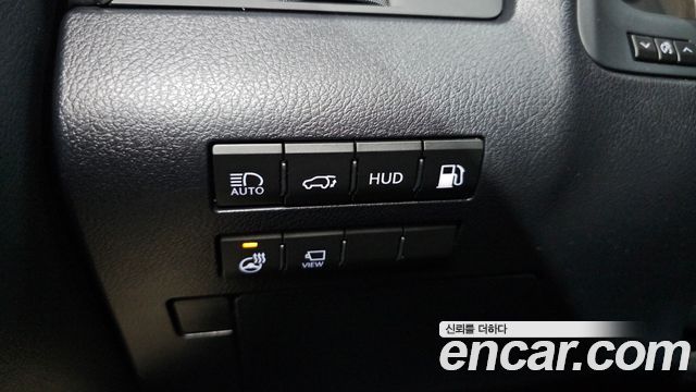Lexus RX450h (IV) Executive 2022 — фото 28