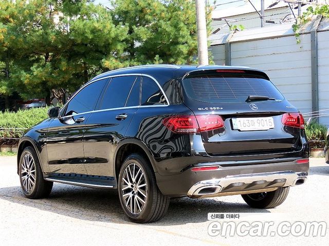 Mercedes-Benz GLC-Class (X253) GLC300e 4MATIC 2021 — фото 3