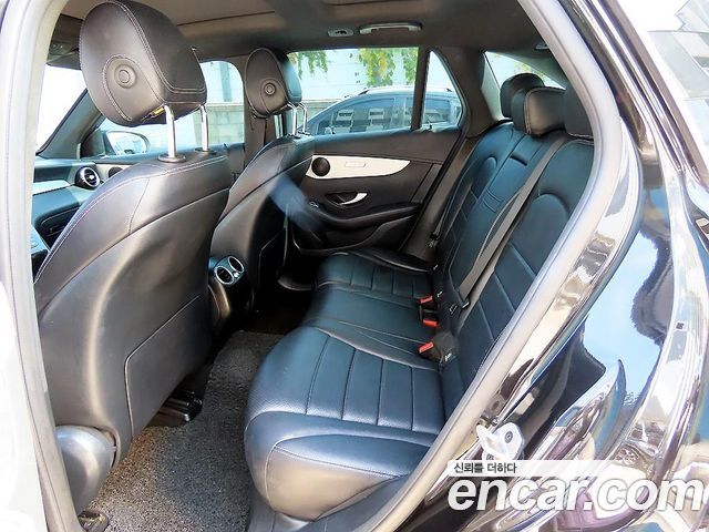 Mercedes-Benz GLC-Class (X253) GLC300e 4MATIC 2021 — фото 15