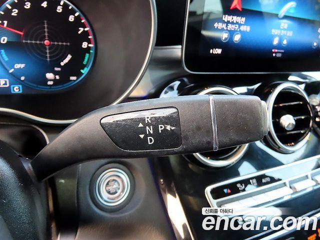 Mercedes-Benz GLC-Class (X253) GLC300e 4MATIC 2021 — фото 20