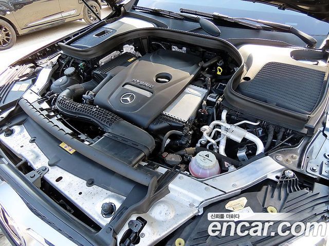 Mercedes-Benz GLC-Class (X253) GLC300e 4MATIC 2021 — фото 23