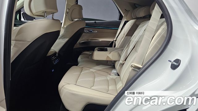 Genesis GV70 2.5T Gasoline 2WD 2025 — фото 26