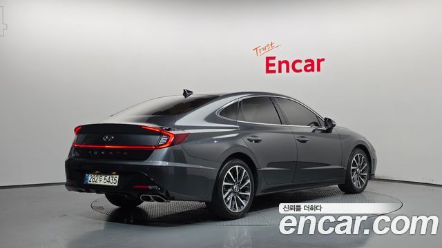 Hyundai Sonata (DN8) 1.6 Turbo Premium Family 2021 — фото 2