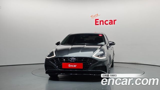 Hyundai Sonata (DN8) 1.6 Turbo Premium Family 2021 — фото 3