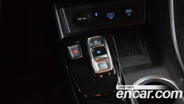 Hyundai Sonata (DN8) 1.6 Turbo Premium Family 2021 — фото 9