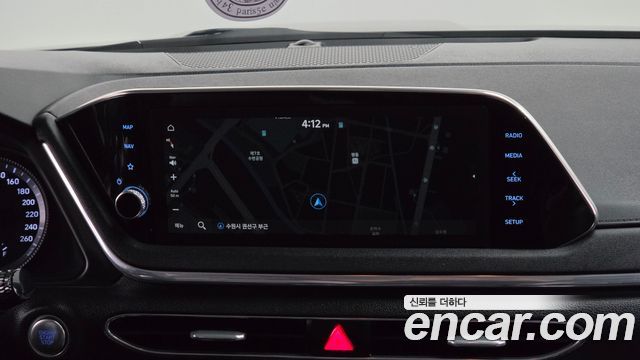 Hyundai Sonata (DN8) 1.6 Turbo Premium Family 2021 — фото 12