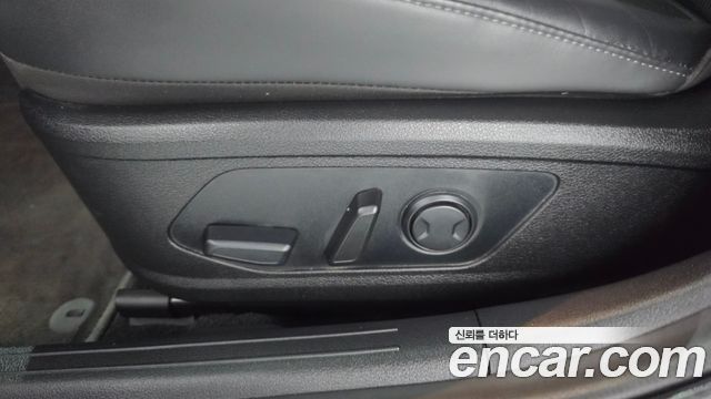 Hyundai Sonata (DN8) 1.6 Turbo Premium Family 2021 — фото 31