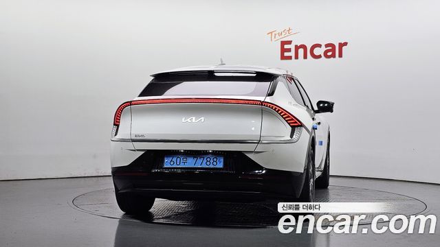 Kia EV6 Long Range Earth 2022 — фото 4