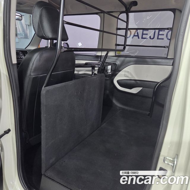 Kia Ray Van 1-Seater Prestige 2023 — фото 19