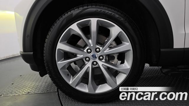 Ford Explorer (VI) 3.0 Platinum 4WD 2021 — фото 5
