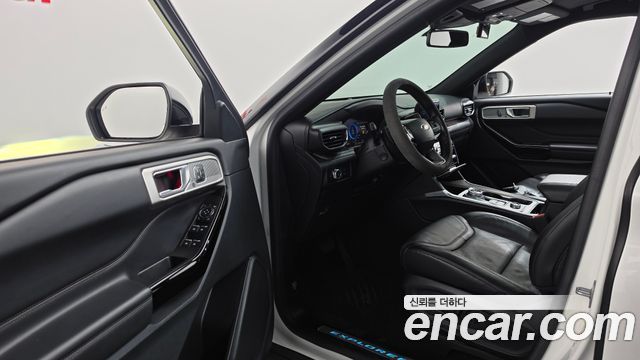 Ford Explorer (VI) 3.0 Platinum 4WD 2021 — фото 10