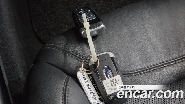 Ford Explorer (VI) 3.0 Platinum 4WD 2021 — фото 15