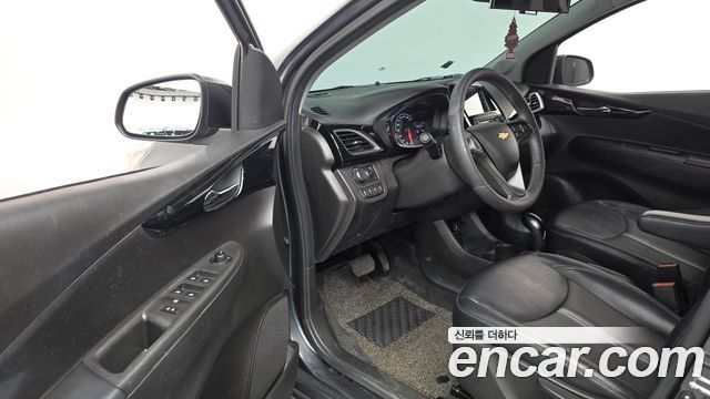Chevrolet Spark Premier 2019 — фото 10