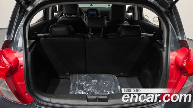 Chevrolet Spark Premier 2019 — фото 17