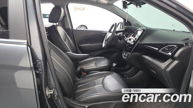 Chevrolet Spark Premier 2019 — фото 26